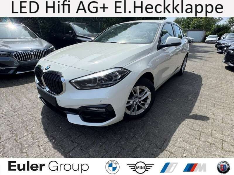 Alpinweiss iii Gebraucht 2023 BMW 118 Sport Line Kleinwagen | 25.233 € (Fairer Preis) - Bild 1/4