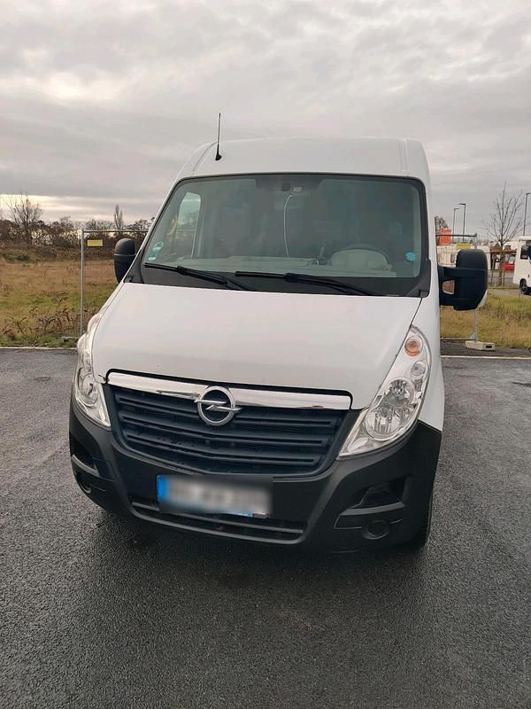 Gebraucht Opel Movano 101 PS (74 kW) 2012 Weiß Van / Kleinbus