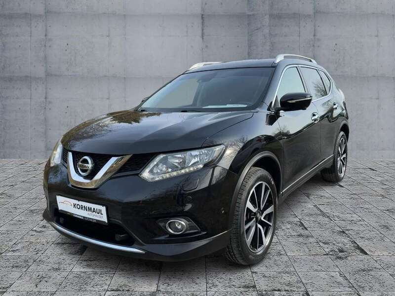 Schwarz Gebraucht 2017 Nissan X-Trail N-Connecta SUV | 17.805 € (Guter Preis) - Bild 1/4
