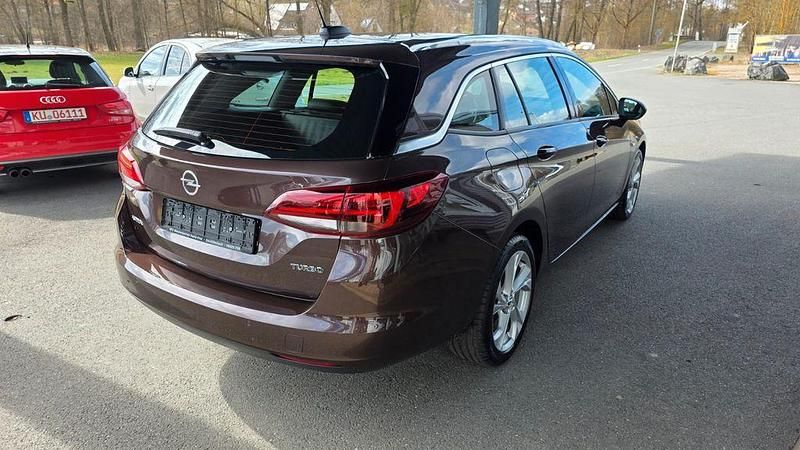 Gebraucht Opel Astra Innovation 150 PS (110 kW) 2017 Braun Kombi