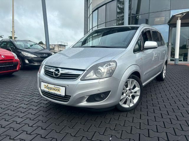 Silber Gebraucht 2009 Opel Zafira Innovation Van / Kleinbus | 2.499 € (Superpreis) - Bild 1/4