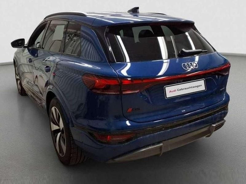 Gebraucht Audi Q6 e-tron S-Line 284 kW (387 PS) 2024 Blau SUV