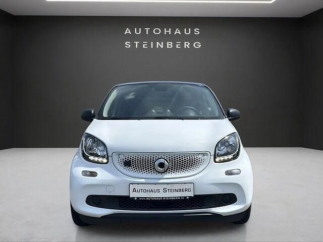 Gebraucht Smart ForFour Electric Drive 41 kW (56 PS) 2018 Weiß Limousine