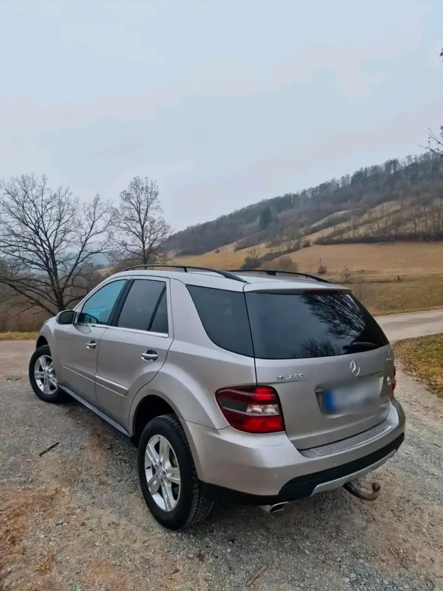 Second-hand Mercedes ML280 190 CP (139 kW) 2007 Argintiu SUV