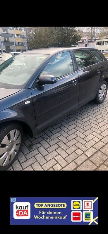Gebraucht Audi A3 125 PS (91 kW) 2010 Grau Kleinwagen