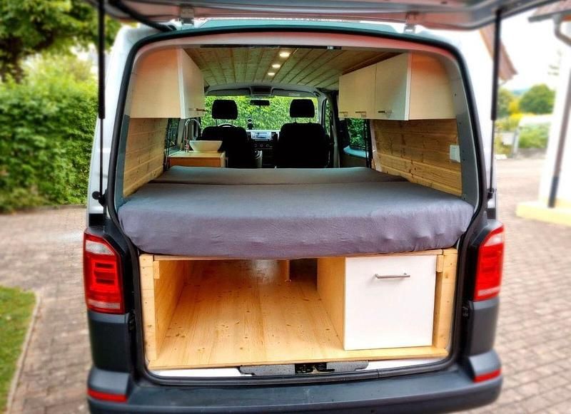 Gebraucht VW Transporter 204 PS (150 kW) 2016 Silber Van