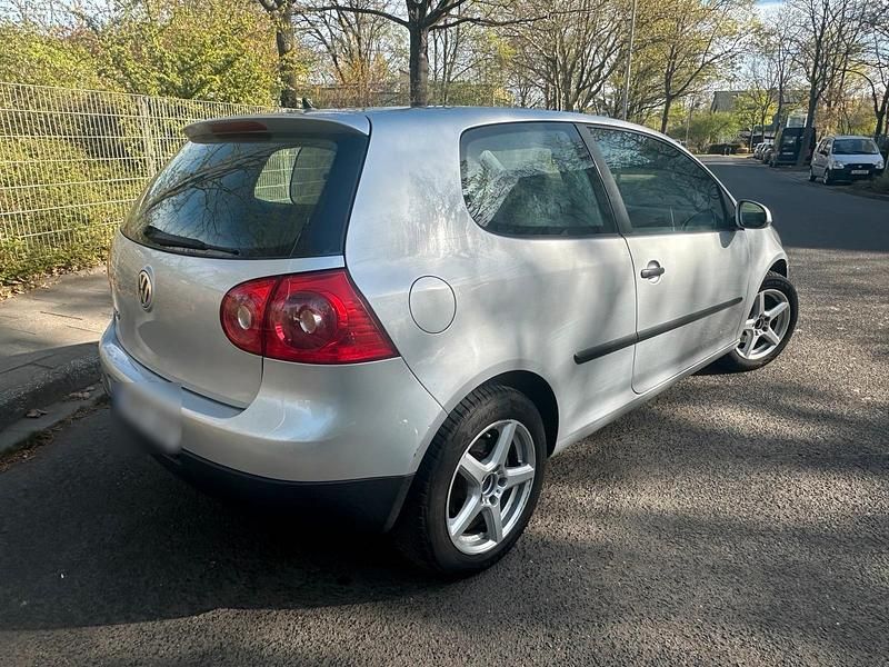 Gebraucht VW Golf V 75 PS (55 kW) 2006 Silber Kleinwagen