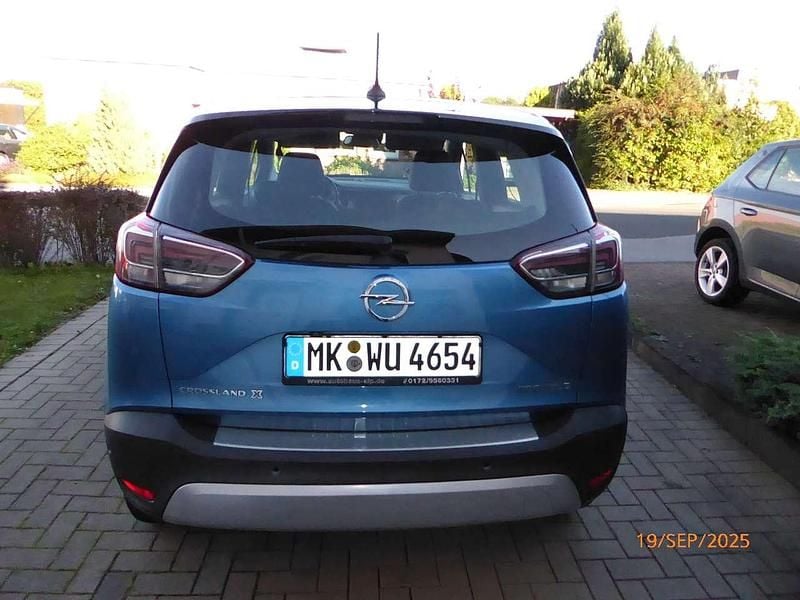 Blau Gebraucht 2017 Opel Crossland X Innovation SUV | 8.900 € (Superpreis) - Bild 1/4