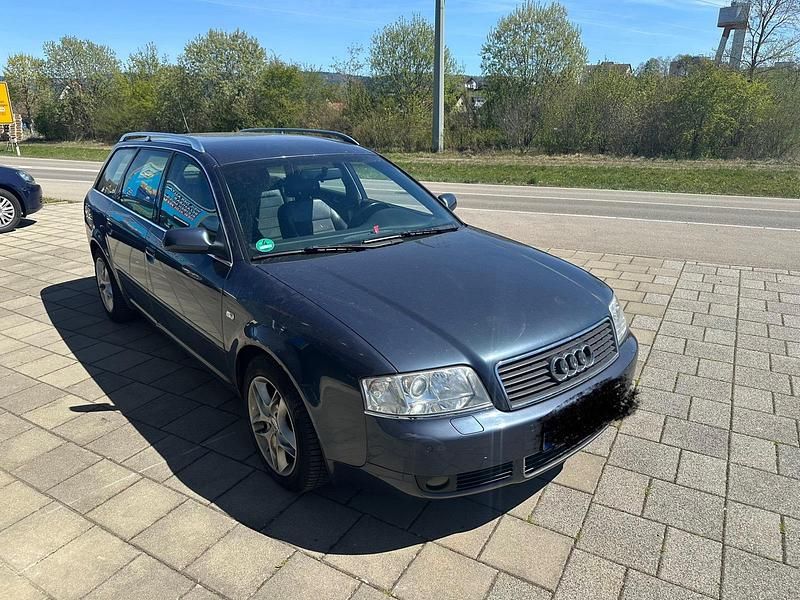 Second-hand Audi A6 163 CP (119 kW) 2003 Albastru Break