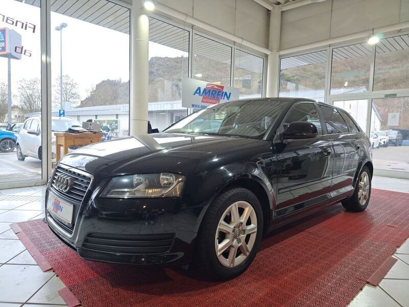 Gebraucht Audi A3 Sportback Ambiente 160 PS (117 kW) 2009 Schwarz Kleinwagen