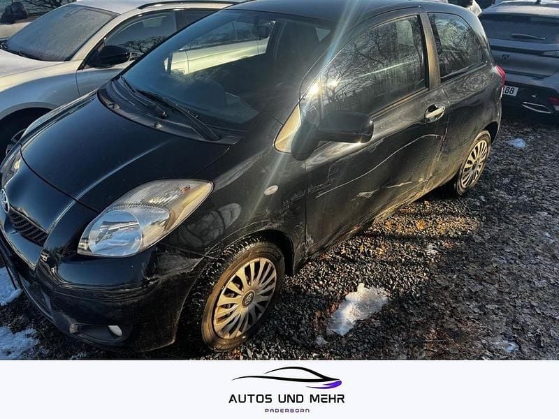 Schwarz Gebraucht 2011 Toyota Yaris Life Kleinwagen | 1.600 € - Bild 1/4