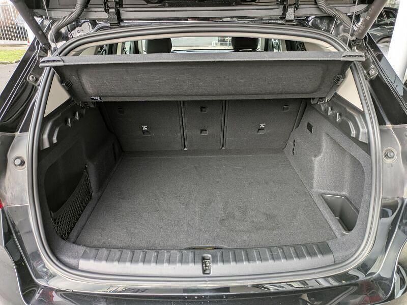 Gebraucht BMW iX1 Performance 230 kW (313 PS) 2023 Schwarz SUV