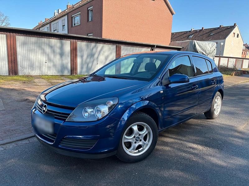 Gebraucht Opel Astra 90 PS (66 kW) 2005 Blau Kombi