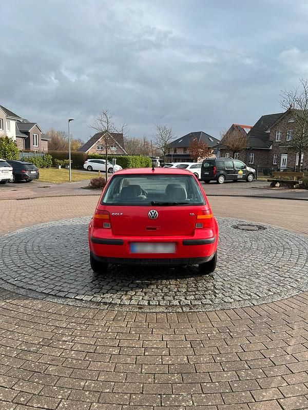 Gebraucht VW Golf IV 100 PS (73 kW) 1998 Rot Kleinwagen