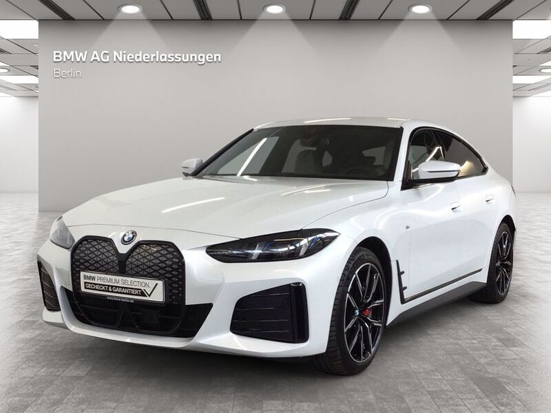 Weiß Gebraucht 2024 BMW i4 M Sport Limousine | 59.400 € - Bild 1/4