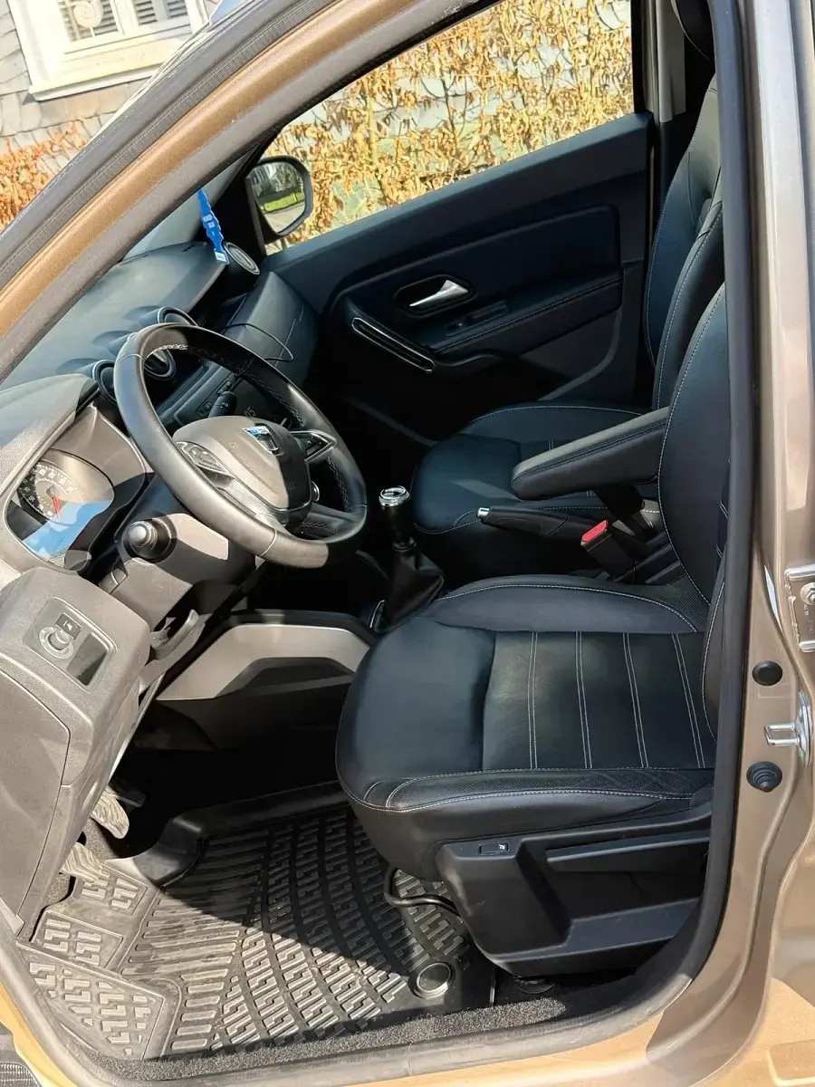 Gebraucht Dacia Duster 130 PS (95 kW) 2019 Gold SUV