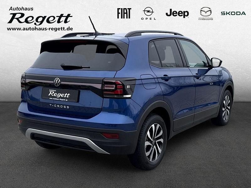 Gebraucht VW T-Cross Active 110 PS (80 kW) 2023 Blau SUV