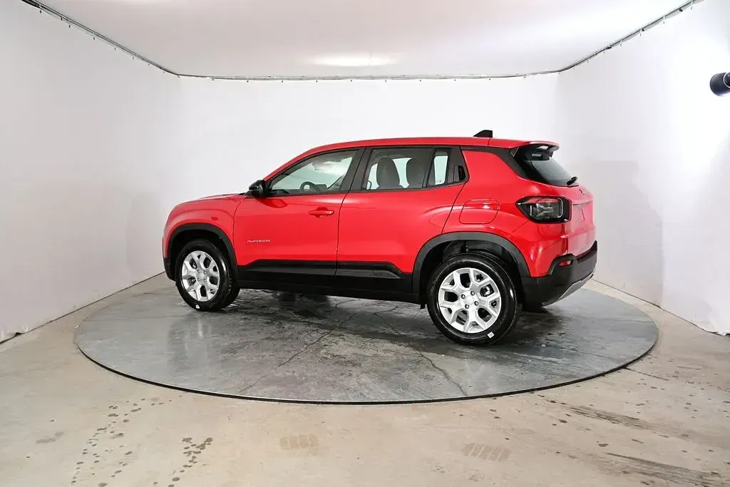 Gebraucht Jeep Avenger Altitude 101 PS (74 kW) 2025 Rot SUV