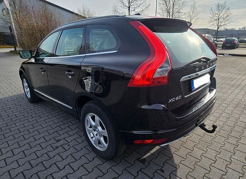 Gebraucht Volvo XC60 Summum 190 PS (139 kW) 2017 Schwarz SUV