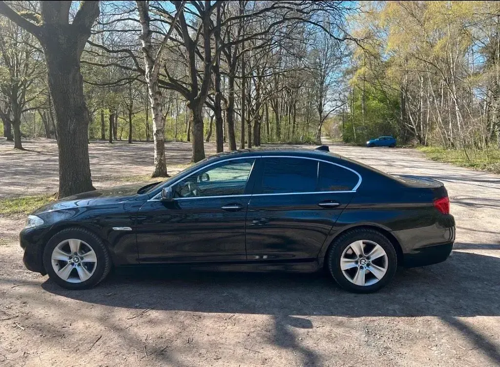 Gebraucht BMW 525 218 PS (160 kW) 2013 Schwarz Limousine