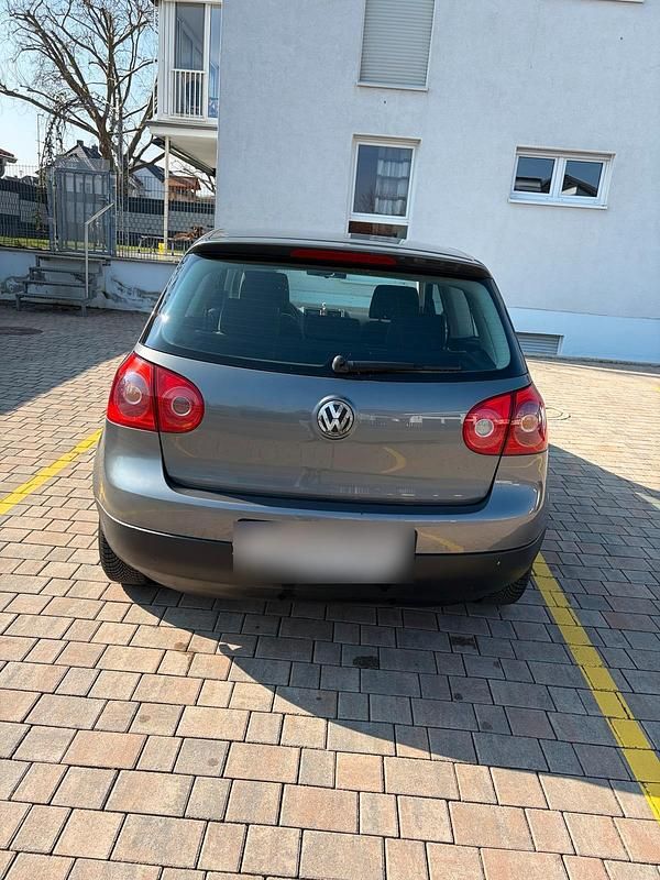 Gebraucht VW Golf 55 PS (40 kW) 2004 Grau Coupé