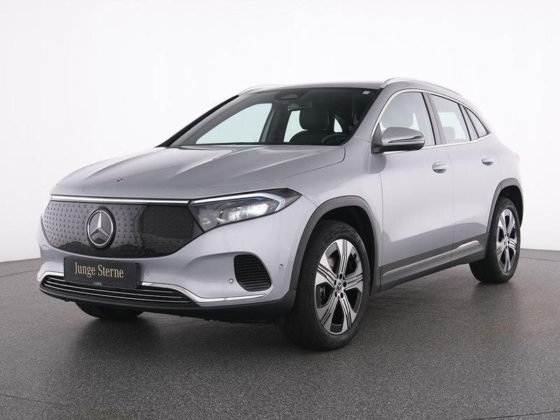 Gebraucht Mercedes EQA250+ Progressive 139 kW (190 PS) 2025 Silber SUV