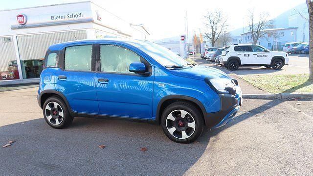 Blau Gebraucht 2023 Fiat Panda Kleinwagen | 15.450 € - Bild 1/4