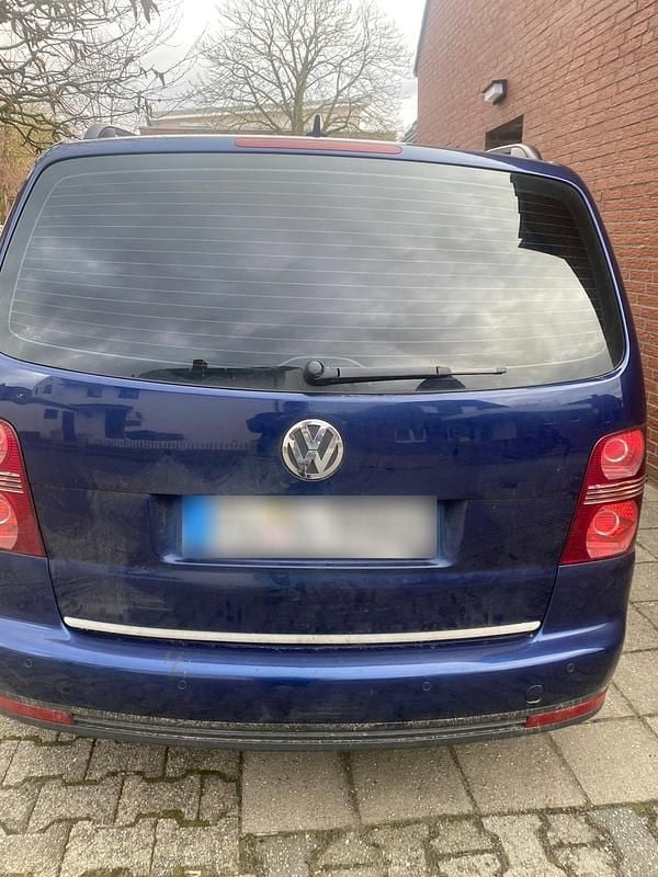 Gebraucht VW Touran 105 PS (77 kW) 2007 Blau Van / Kleinbus
