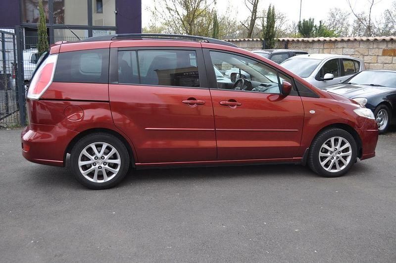 Gebraucht Mazda 5 Exclusive 116 PS (85 kW) 2009 Rot Van / Kleinbus