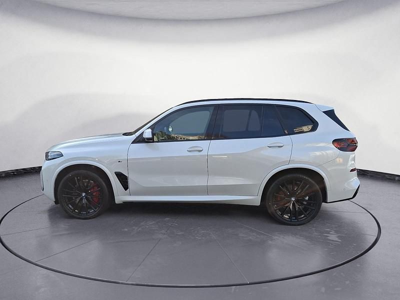 Neu BMW X5 352 PS (258 kW) 2026 Weiß SUV
