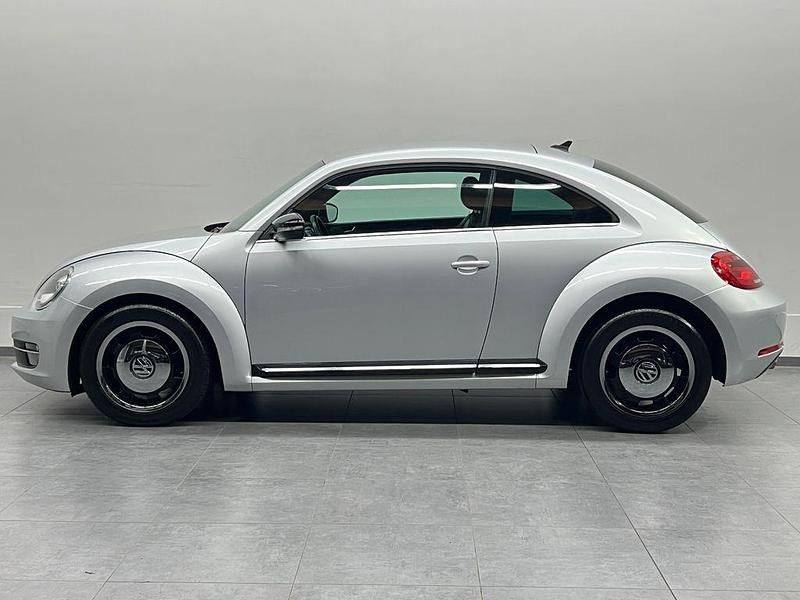 Gebraucht VW Beetle Sport 140 PS (102 kW) 2013 Reflexsilbermetallic Kleinwagen