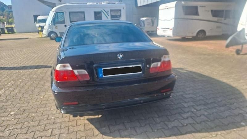Gebraucht BMW 323 170 PS (125 kW) 2001 Schwarz Coupé