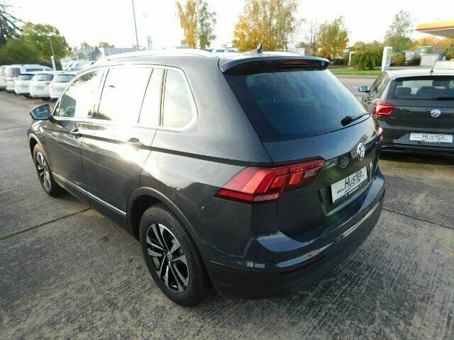 Gebraucht VW Tiguan IQ Drive 131 PS (96 kW) 2020 Grau SUV