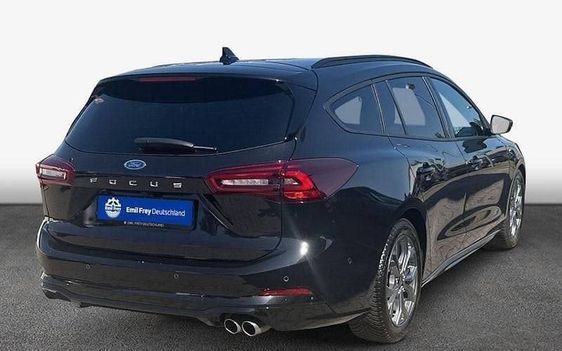Schwarz Gebraucht 2024 Ford Focus ST-Line X Kombi | 24.900 € (Guter Preis) - Bild 1/4