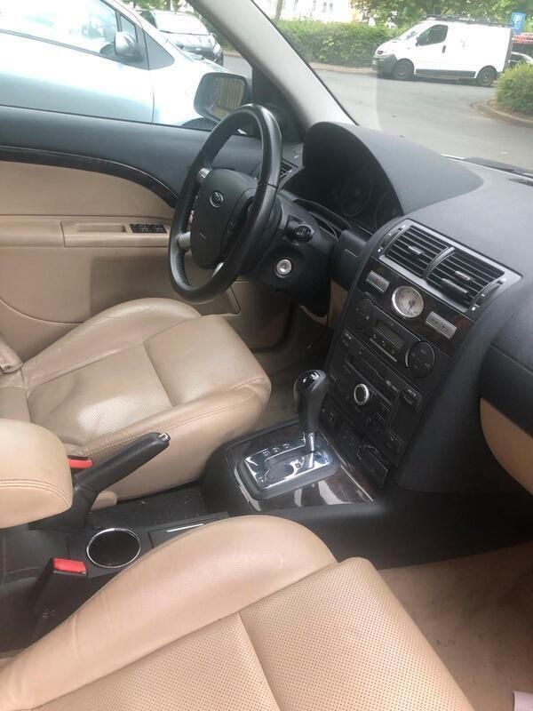 Grau Gebraucht 2006 Ford Mondeo Limousine | 2.500 € (Fairer Preis) - Bild 1/4
