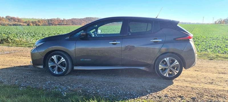 Gebraucht Nissan Leaf Tekna 110 kW (150 PS) 2019 Bronze Kleinwagen