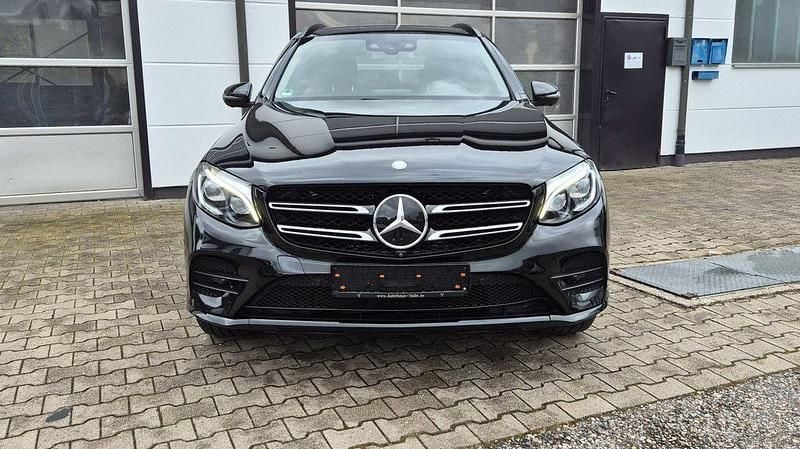Gebraucht Mercedes GLC250 AMG line 204 PS (150 kW) 2015 Schwarz SUV