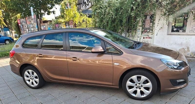 Gebraucht 2015 Opel Astra Style Kombi | 6.450 € (Superpreis) - Bild 1/4