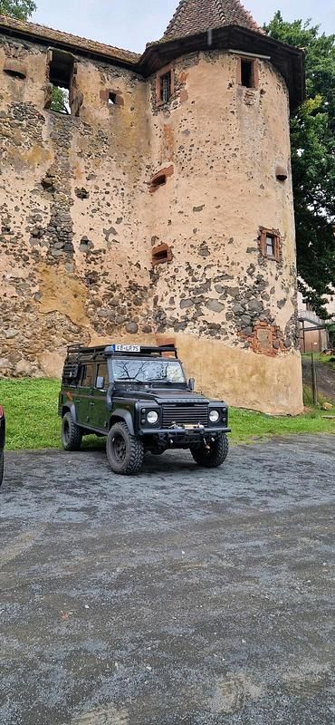 Schwarz Gebraucht 2014 Land Rover Defender SUV | 36.500 € (Guter Preis) - Bild 1/4