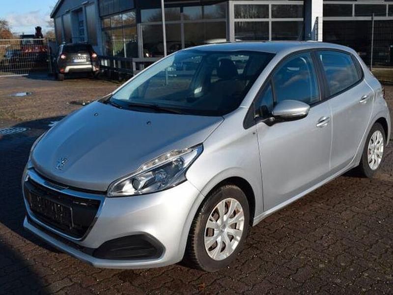Gebraucht Peugeot 208 Active 82 PS (60 kW) 2017 Silber Kleinwagen