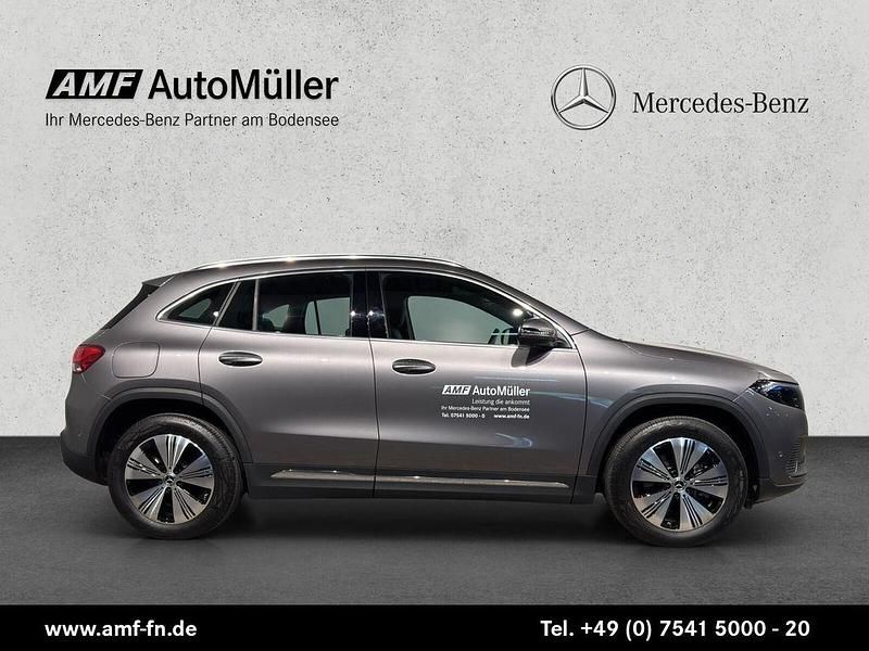 lack mountaingrau Gebraucht 2023 Mercedes EQA250 Advanced SUV | 34.965 € (Etwas zu teuer) - Bild 1/4