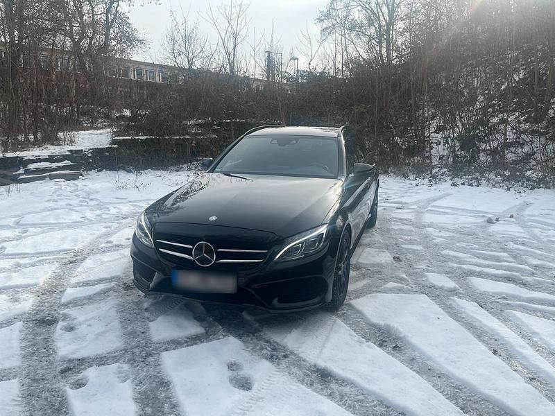 Gebraucht Mercedes C250 211 PS (155 kW) 2015 Schwarz Kombi
