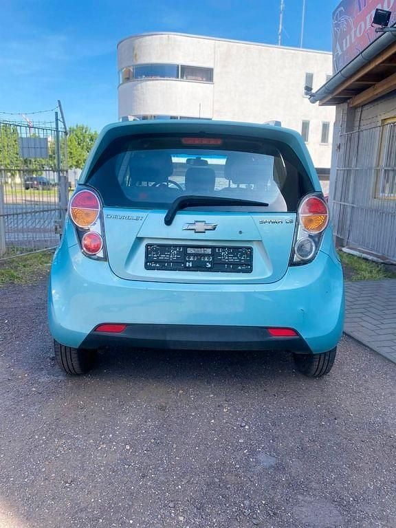Gebraucht Chevrolet Spark LS 82 PS (60 kW) 2010 Blau Kleinwagen