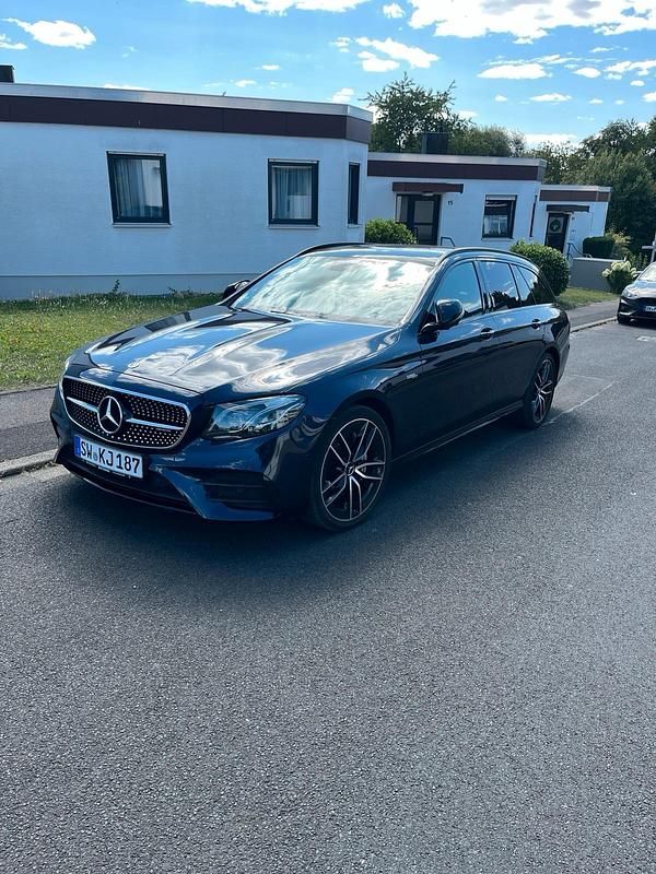 Gebraucht Mercedes E53 AMG AMG 435 PS (319 kW) 2018 Blau Kombi