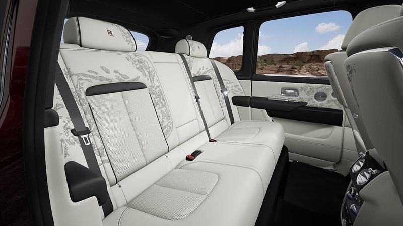 Neu Rolls Royce Cullinan 544 PS (400 kW) 2026 Braun SUV