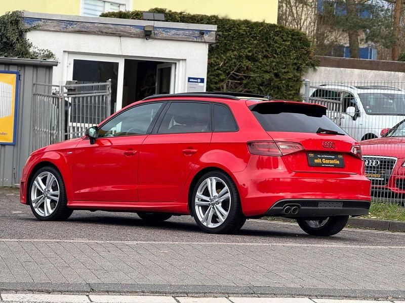 Gebraucht Audi A3 S-Line 150 PS (110 kW) 2013 Rot Limousine