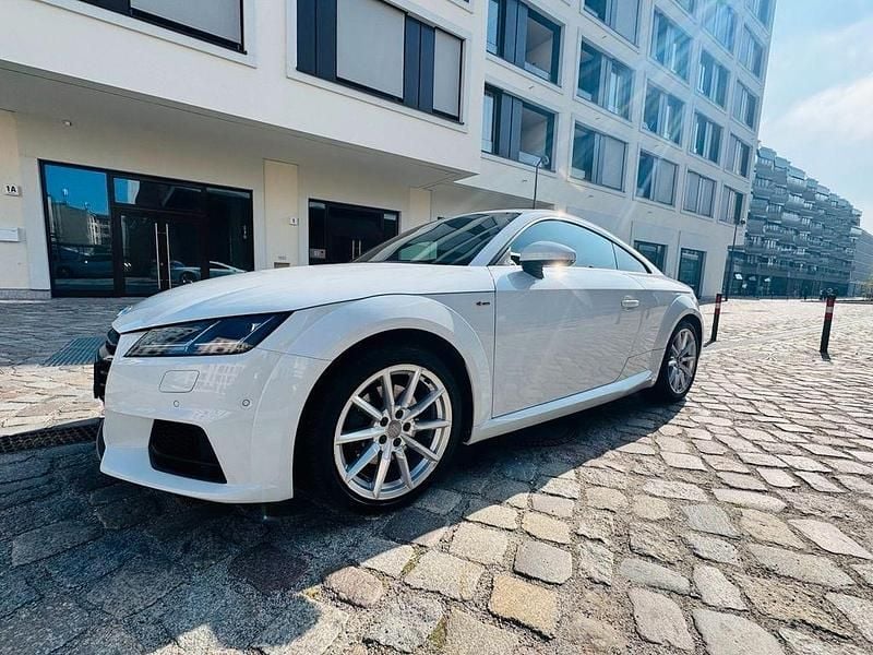 Gebraucht Audi TT Sport 179 PS (131 kW) 2017 Weiß Coupé