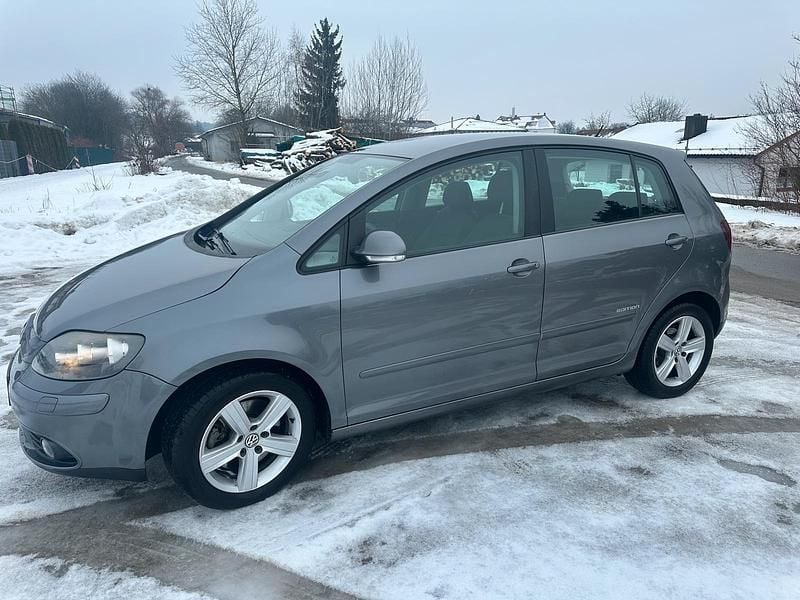 Second-hand VW Golf VI 160 CP (117 kW) 2009 Hatchback