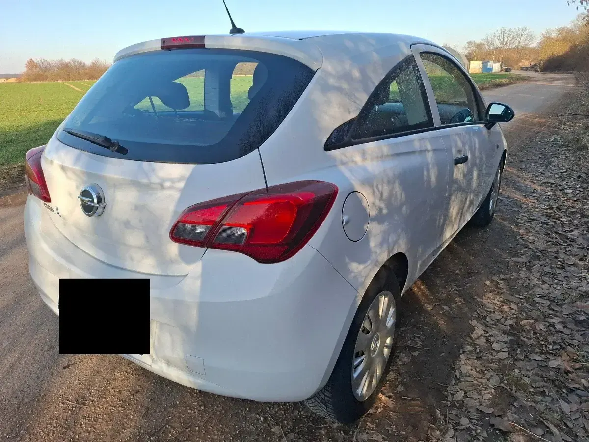 Second-hand Opel Corsa 70 CP (51 kW) 2015 Alb Hatchback