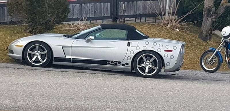 Silber Gebraucht 2005 Corvette C6 Cabrio | 25.000 € (Superpreis) - Bild 1/4